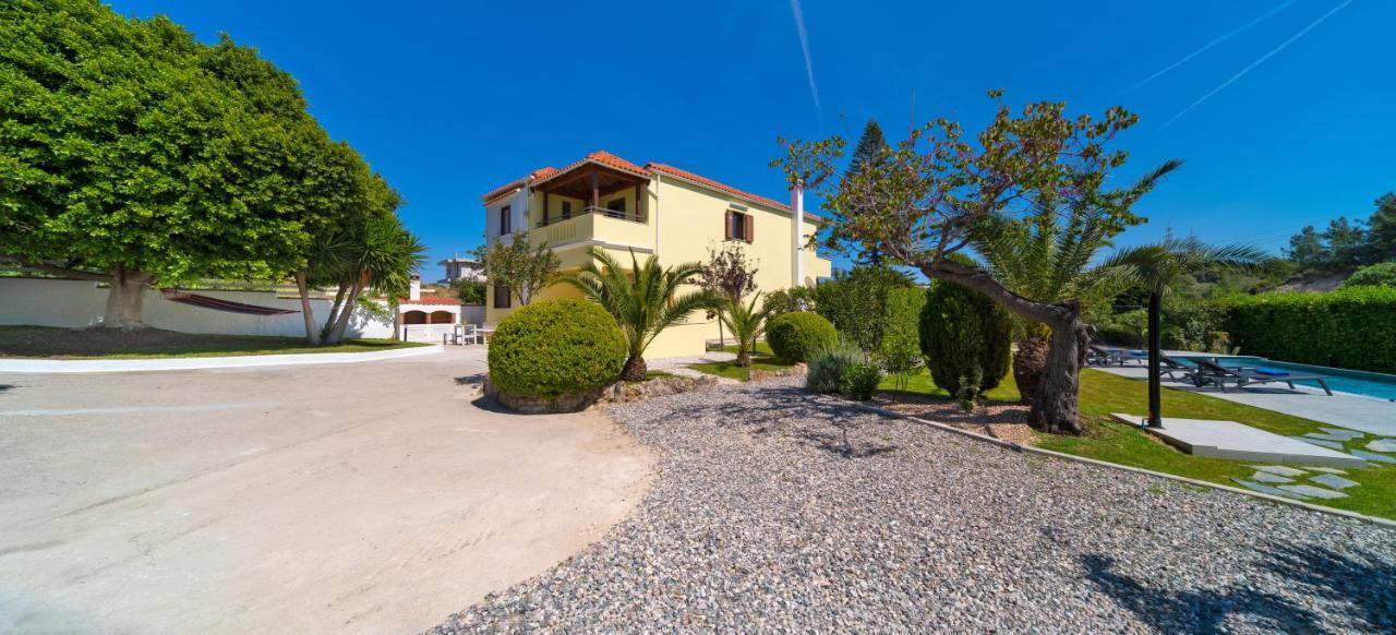 Villa Iasama Asgourou 외부 사진