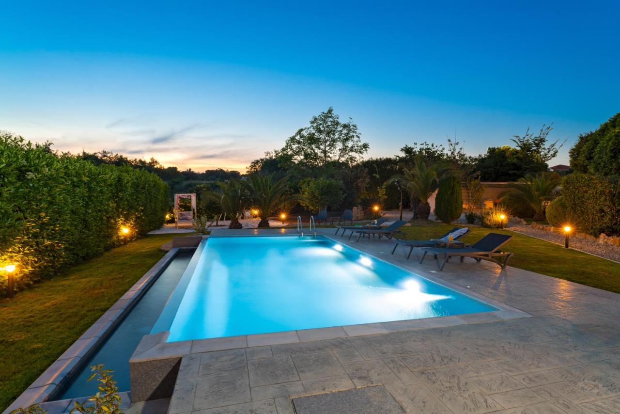 Villa Iasama Asgourou 외부 사진